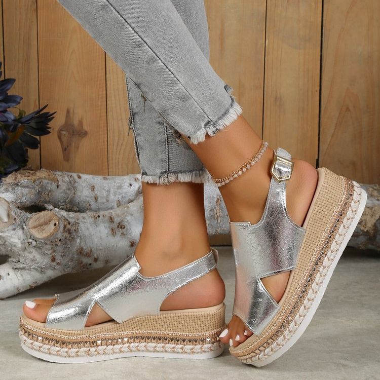 JULIETTE™ | Sandales brillantes à boucle et semelle compensée