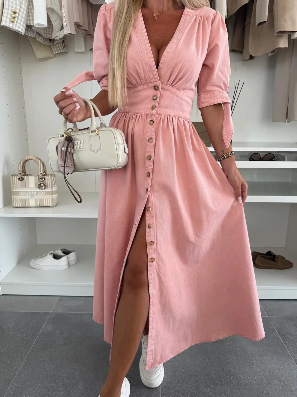 Robe DENIM | Longue Col V & Boutonnage Fendue