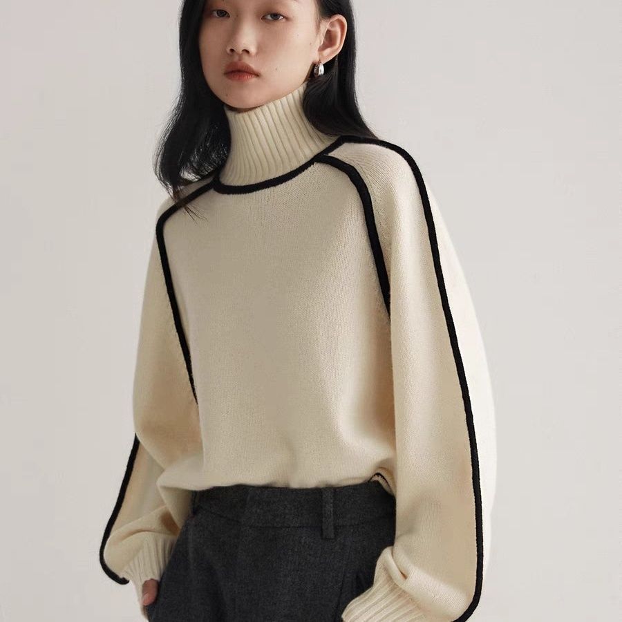LÉNA™ | Pull demi-col roulé loose
