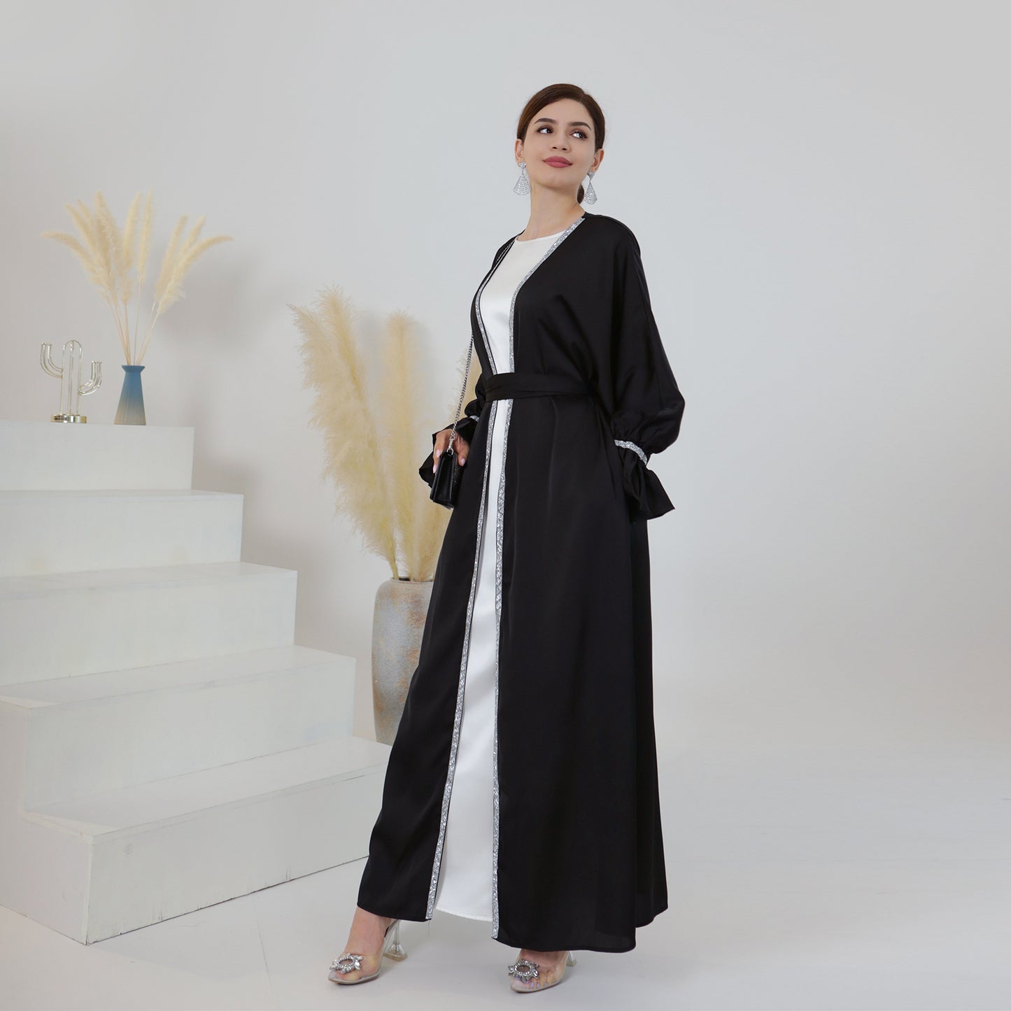 ÉLODIE™ | Robe unie à manches ballon et perles