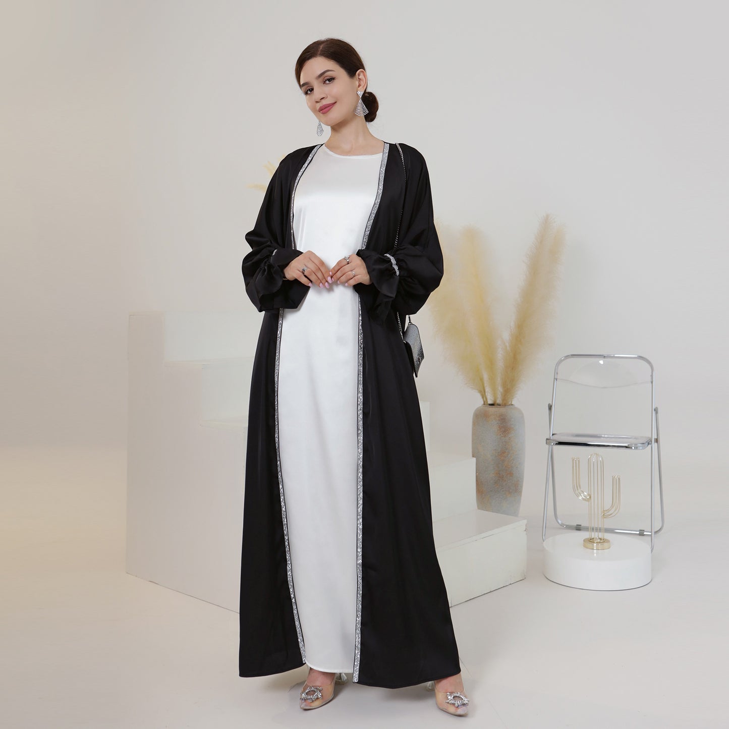 ÉLODIE™ | Robe unie à manches ballon et perles
