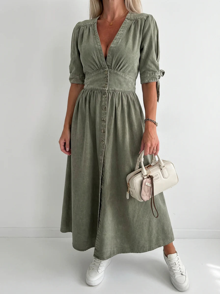 Robe DENIM | Longue Col V & Boutonnage Fendue